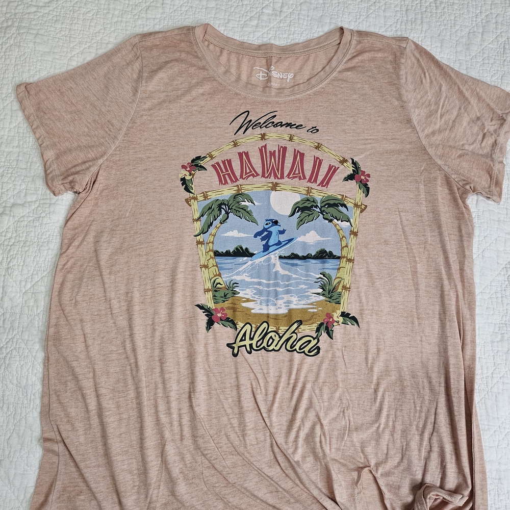 Disney 'Welcome to Hawaii Aloha'  Stitch Graphic Tee - Blush Pink